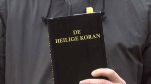 The Holy Quran Experiment - Dit Is Normaal